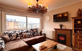 Apartament Les Vernedes - L'Amfitriona